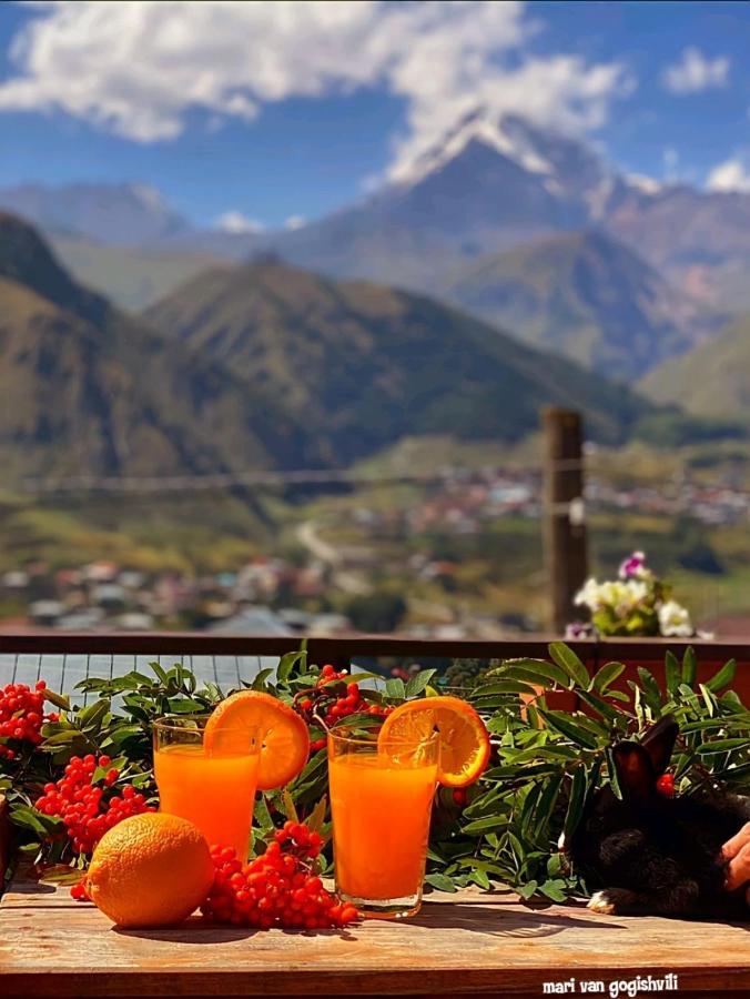 Hotel Kazbegi 1963 Esterno foto